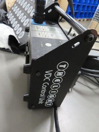 LED lampe med controller - THELIGHT VDC