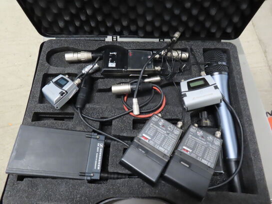 Kasse med Microfon og blandede modtagere - SENNHEISER