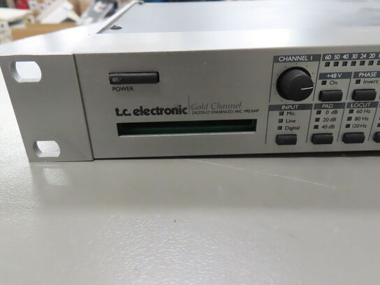 Digital Microfonforstærker - T.C. ELECTRONIC GOLD CHANNEL