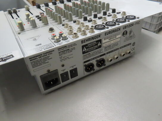 Lydmixer - BERHRINGER UB1204-PRO