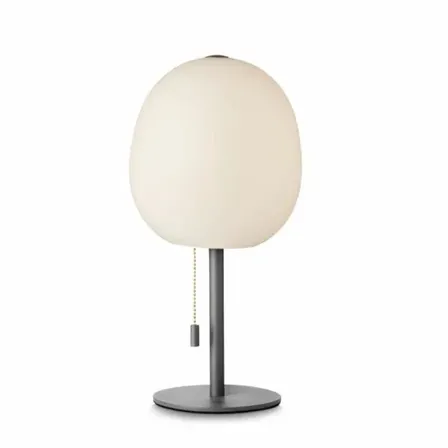 Halo design wrong bordlampe i opalglas ø16 cm h32 cm e27(ubrugt)