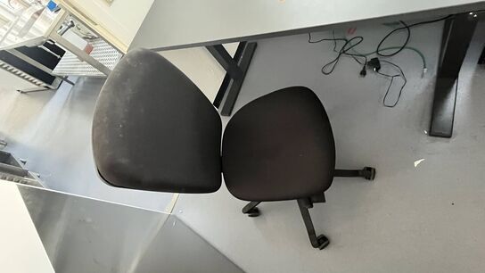 Hæve/sænkebord + Kontorstol