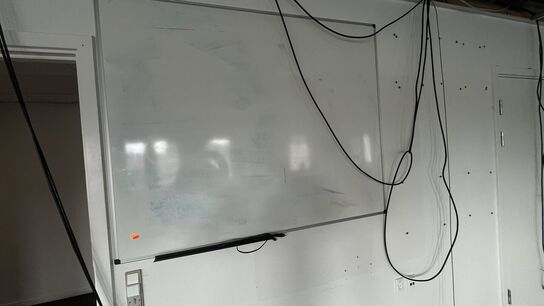4 Whiteboards, Assorterede  