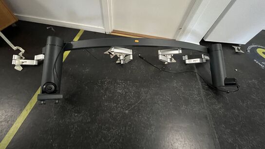 Skærmholder til 4 Skærme