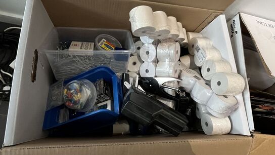 4 ks. Kontorartikler