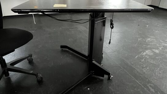 Hæve/sænkebord + Kontorstol