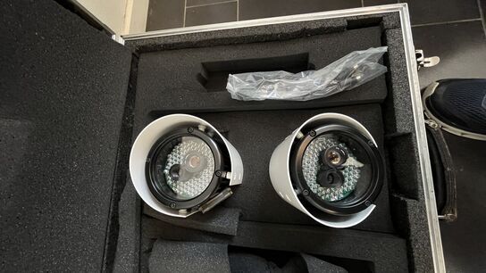 2 Overvågningskameraer i Kasse