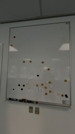 4 Whiteboards, assorterede