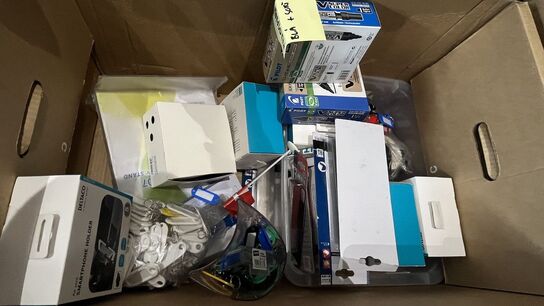 4 ks. Kontorartikler