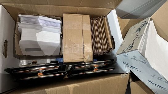 4 ks. Kontorartikler