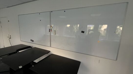 4 Whiteboards, assorterede