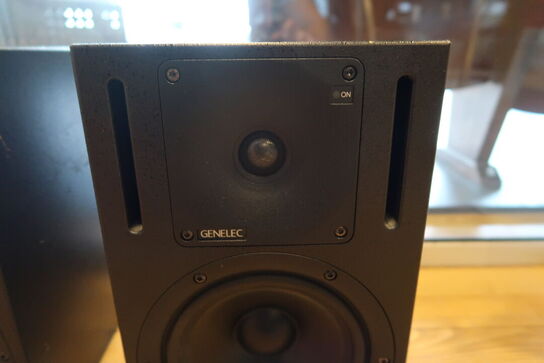 2 stk. højtalere GENELEC 1030A
