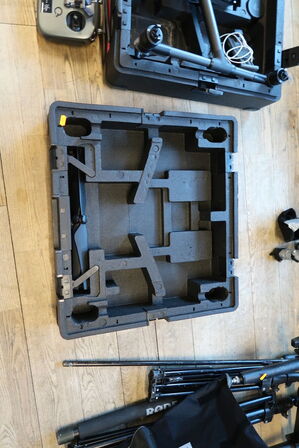 Drone DJI Inspire 2 T650A med div. Objektiver, tilbehør, kasse m.m.