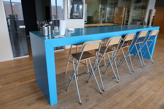 Barbord med 8 stk. barstole