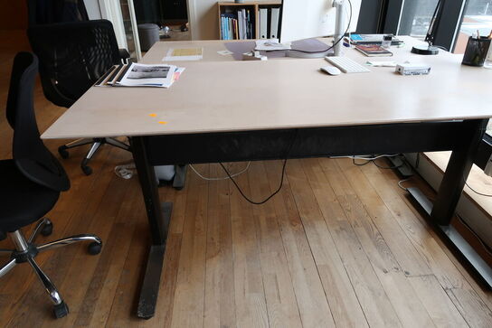 El. hæve/sænke skrivebord uden indhold