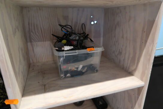 Flightcase, div. Elektronik m.m.