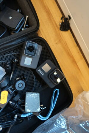 3 stk. kameraer GOPRO 8 BLACK, HERO 5 med div. Tilbehør