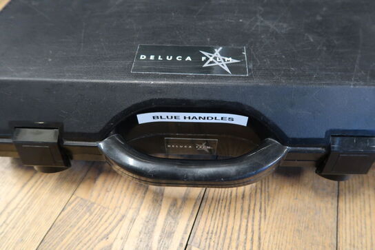 Transportkasse med blue handles