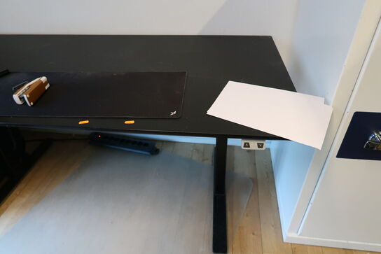 El. hæve/sænke skrivebord