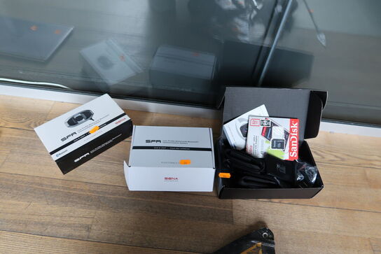 Bluetooth system til motorcykel SFR Sena