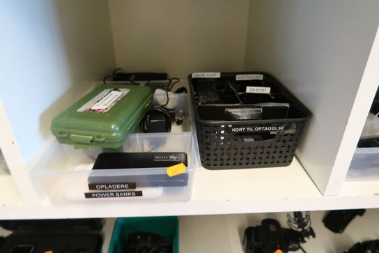 Div. Kabler, elektronik m.m.