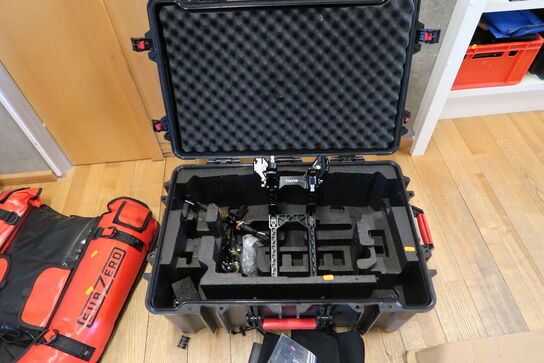 Gimbal support system ARMOR-MAN TILTA