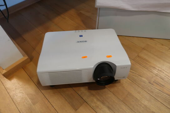 Projektor SONY XGA VPL-PX35