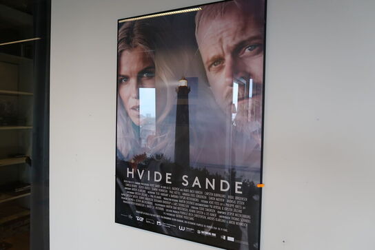 2 stk. indrammede plakater