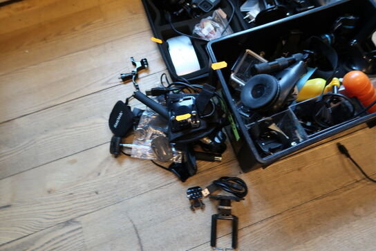 3 stk. kameraer GOPRO 8 BLACK, HERO 5 med div. Tilbehør