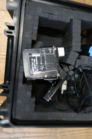 Lydsystem SENNHEISER med transportkasse