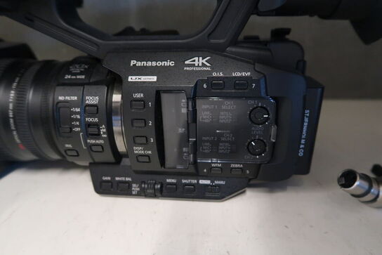 Videokamera PANASONIC 4K UX Series AG-UX180