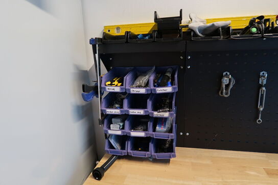 Værktøjsvogn med div. Værktøj og elektronik m.m.