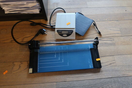 Skærebord DAHLE samt vægt