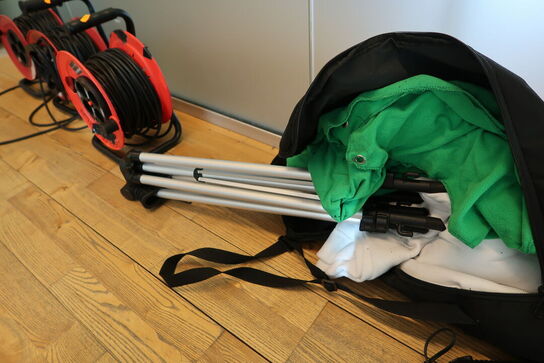 Batteri PAG PL150, mikrofon SENNHEISER MKH-60