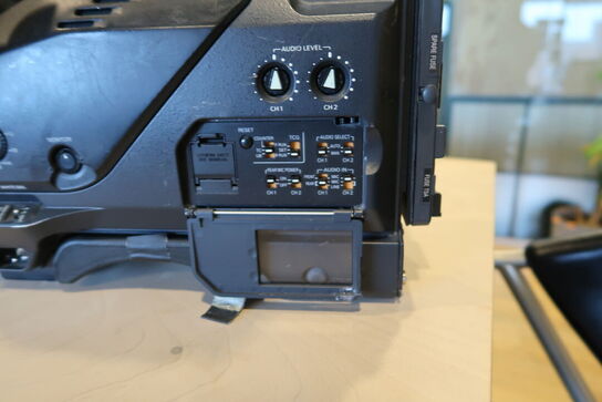 Videokamera PANASONIC AJ-D410AE