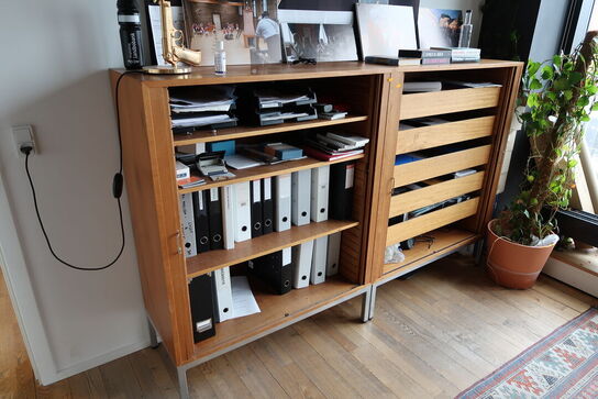 2 stk. skabe uden indhold