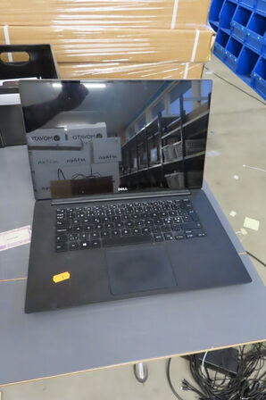 Bærbar computer DELL XPS