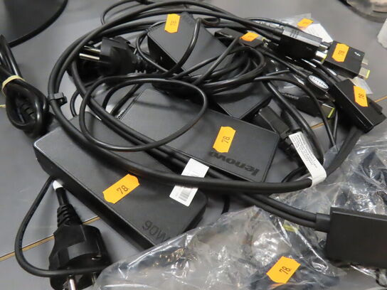 4 stk. LENOVO strømforsygninger og div. kabler