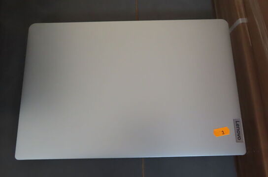 Bærbar computer LENOVO IDEAPAD 1