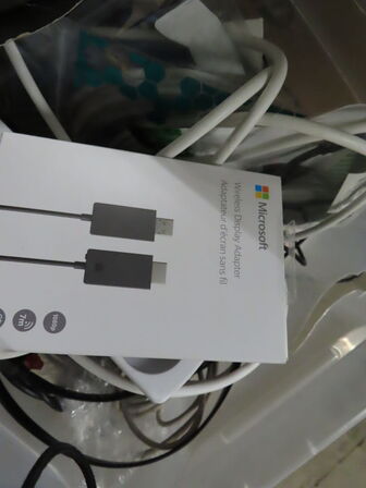 Hel palle med overskud fra IT-afdeling (se beskrivelse) Kan ikke sendes!