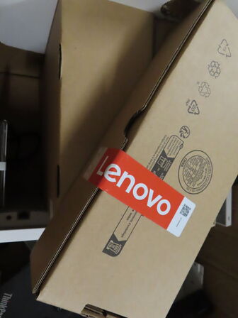 Hel palle med overskud fra IT-afdeling (se beskrivelse) Kan ikke sendes!