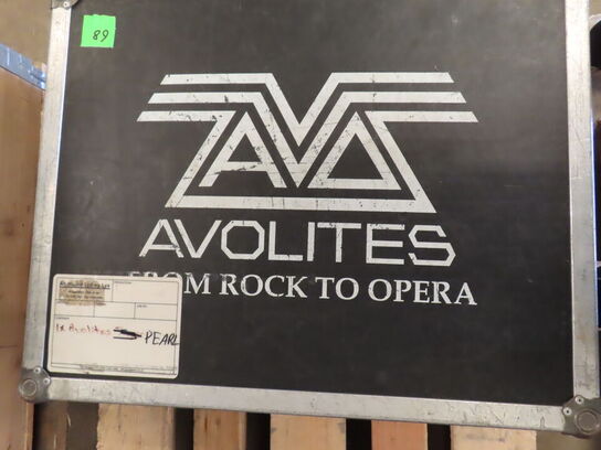 1x AVOLITES Pearl AVOLITES