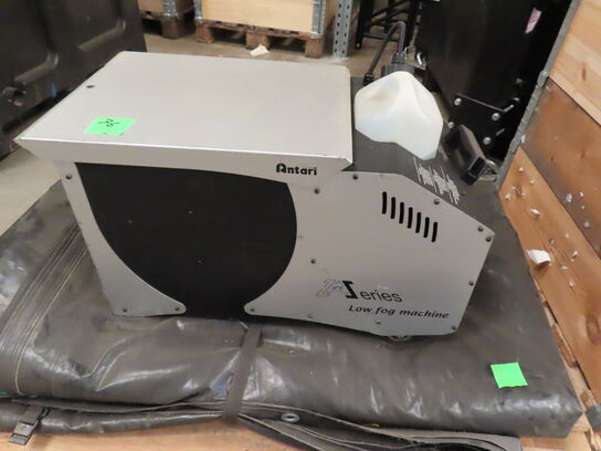 Antari low fog machine ANTARI
