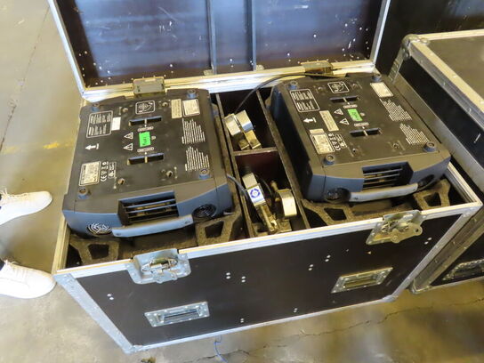 2x Mac 700 profil MARTIN Mac 700