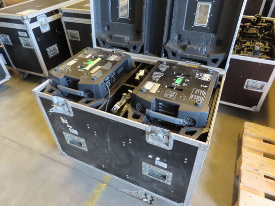 2x Mac 700 profil MARTIN Mac 700