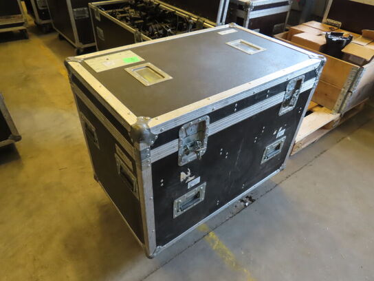 2x Mac 700 profil MARTIN Mac 700