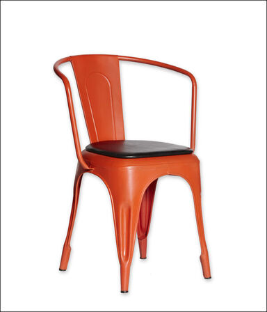 96 stk. Industrielle jernstole med armlæn