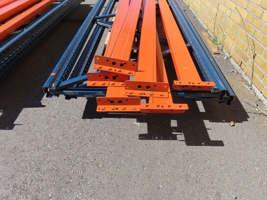 Pallereol 2 stk gavle samt 6 vrangere