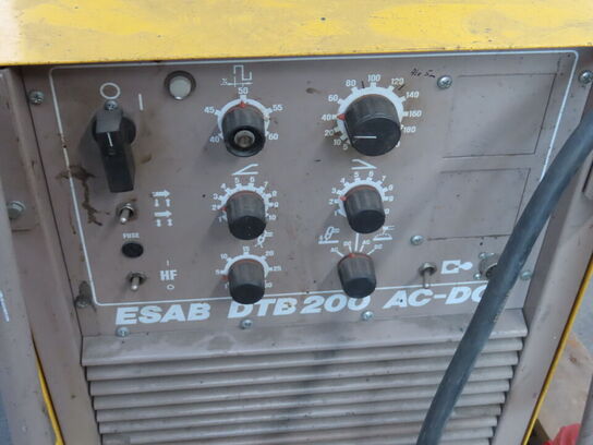 Svejsemaskine ESAB TWINTIG DTB 200 AC-DC