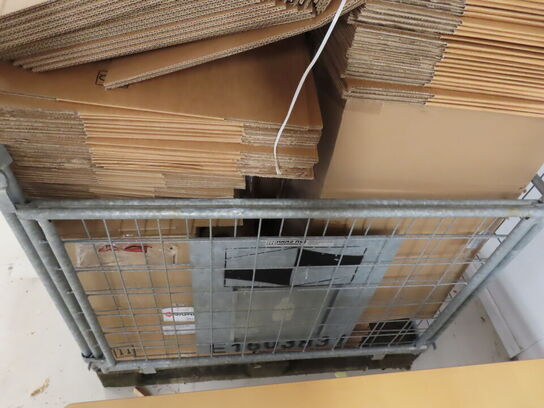 Pallebur med div. Emballagemateriale